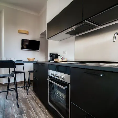 Joivy Stylish Flat, 5-minute Metro Trip To Centre Apartamento Milão